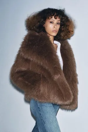 Nwt Zara Zw Collection Faux Fur Short Coat Size M thumbnail 1