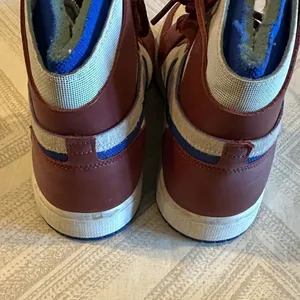 Nike Air Jordan 1 Sail Redstone Hyper Royal High-Top Sneakers Size 8.5 thumbnail 6