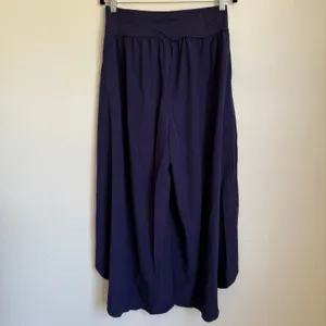NWT Halara‎ Breezeful Palazzo Flowy Wide Leg Casual Pants in Patriot Blue thumbnail 4
