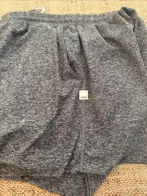 Women’s Vuori dream knit drawstring boyfriend shorts heather gray XS thumbnail 7