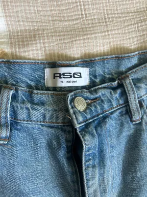RSQ denim midi shorts thumbnail 2
