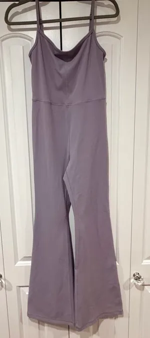 Wilfred free Aritzia free divinity kick‎ flair Lavender Jumpsuit medium thumbnail 1