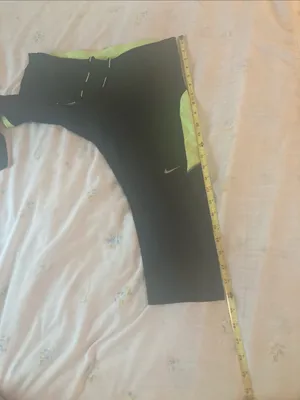 Nike womens Capri workout bottoms thumbnail 5