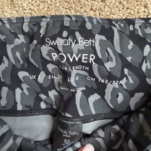 Sweaty Betty Power 7/8 Leggings Gray Leopard Print High Rise Gym Yoga Size‎ 6 thumbnail 2