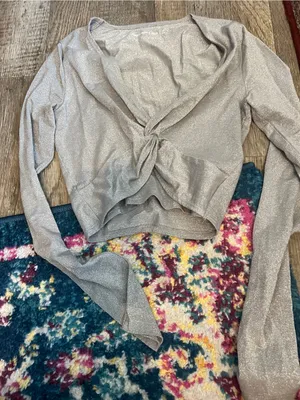 Abercrombie Shimmer Knot-Front Long Sleeve Top - Gray thumbnail 7