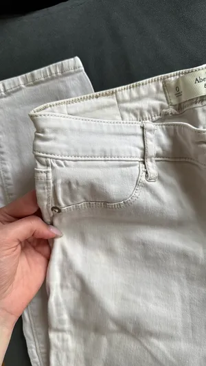 Abercrombie Khaki Jeggings thumbnail 2