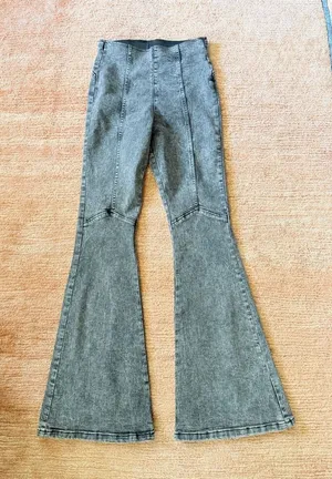 Forever 21 Premium High Rise Flare Jeans Gray Acid Wash Stretch Pull On Pants S thumbnail 1