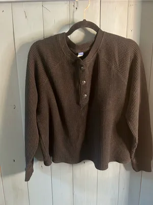 Old Navy Black Crewneck Long Sleeve Waffle Henley Tee | Size Medium thumbnail 6