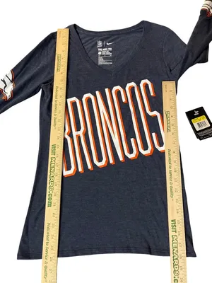 NEW Nike Denver Broncos Womens Long Sleeve Tee Small Navy NFL thumbnail 10