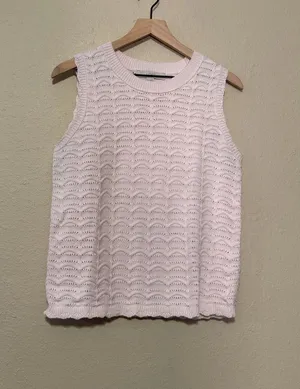 Loft Baby Pink Knit Sleeveless Sweater Size Medium thumbnail 1