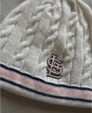 Urban Outfitters Cute Cable Knit Beanie thumbnail 3