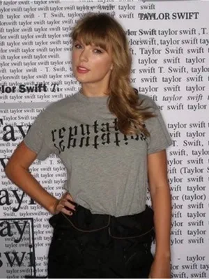 Taylor Swift Official Merch Reputation Cropped Tee S thumbnail 2