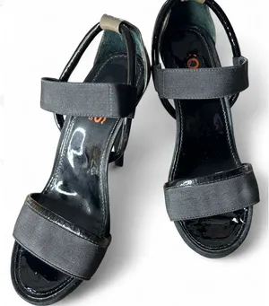 Michael Kors Carla Tan Platform Heel Strappy High Heel Shoes Sandals Womens 8.5 thumbnail 1