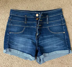 Jean Shorts Size 8 thumbnail 1