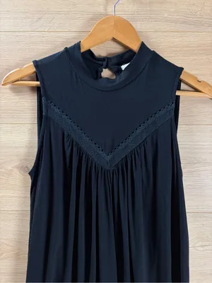 Everleigh Black Sleeveless Mock Pleated Drapey Top Size XXS thumbnail 2