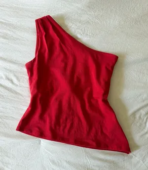 Hollister One-Shoulder Top Red thumbnail 1