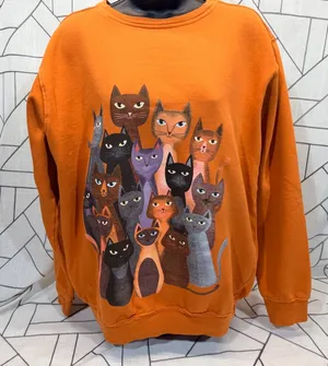 Amadora Sport Sweatshirt Med Orange Halloween Cat Graphic‎ Fleece Crewneck thumbnail 1