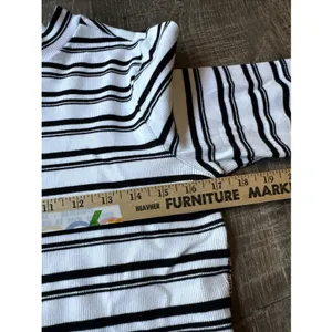 Maeve‎ Anthropologie Medium Womens Top Stretch Black White Short Sleeve Striped thumbnail 6