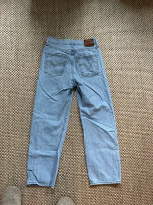 Jeans thumbnail 3