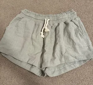 Beachy Shorts thumbnail 1