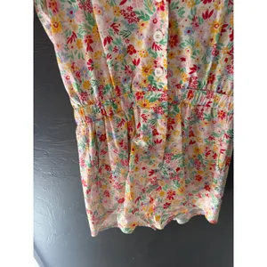 Sadie & Sage Floral Short Sleeve Romper White Multi‎ Color Button Front Size M thumbnail 4