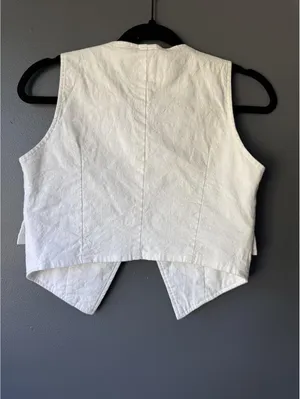 Muy Muy Fancy Collection White Vest Size Small thumbnail 2