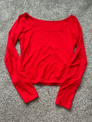red long sleeve square neck top thumbnail 1