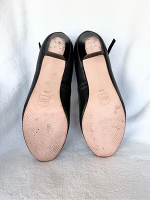 Capezio 2.5” Heel Character Shoes Black Women’s 10M– Gently Worn thumbnail 13