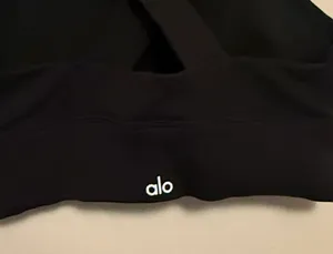 Alo Yoga Emulate Bra thumbnail 4