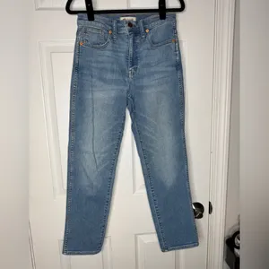 MADEWELL Woman’s Stovepipe Medium Wash Straight Jeans‎ Size 26 thumbnail 2