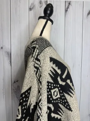 Earthbound Trading Poncho Sweater Fringe Aztec Black Tan Sz XL thumbnail 7