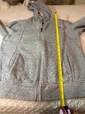 FIGS Jacket Womens Essential Hoodie Full Zip Pocket Sweatshirt Fleece Sweater S thumbnail 3
