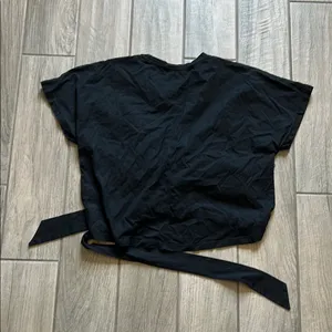 Banana Republic Black Sleeveless Tie Front T-Shirt thumbnail 5
