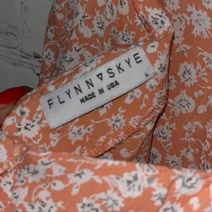 Flynn Skye Pink Floral Maxi Dress Tie Front‎ Button Down Wedding Guest Size L thumbnail 6