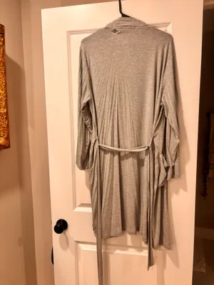 Barefoot Dreams Malibu collection robe thumbnail 4