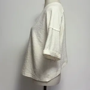 Easel Top Medium Cream Textured Crossover Tulip Back Short Sleeve ET22276 thumbnail 4