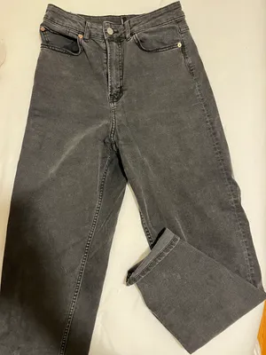 Divided Black Jeans thumbnail 1