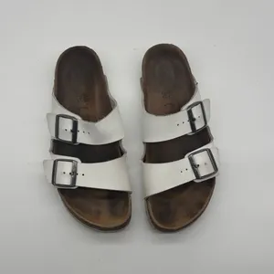 Birkenstock Arizona White Birko-Flor Two Strap Slide Sandals Womens 40 L9 M7 thumbnail 3
