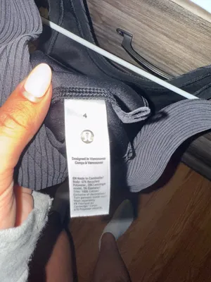 Reversible Lululemon Tank Top thumbnail 3
