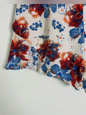 Free People Women’s Floral Ruffle Hem Shorts Sz 2 Boho Festival Cottagecore thumbnail 7