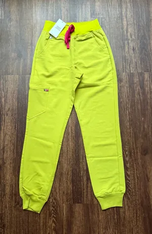 NWT FIGS Women’s Limeade Green High Waisted Zamora Jogger Scrub Pants-XXS Petite thumbnail 1