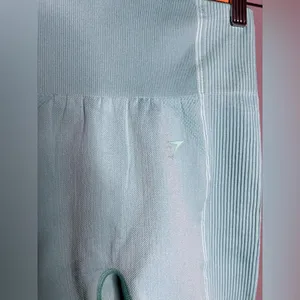 Gymshark Ultra Seamless Spearmint Green Leggings (medium) thumbnail 5