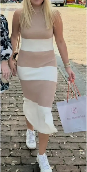 Fitted Midi Dress Tan Size M thumbnail 2