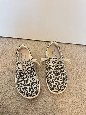 HEYDUDE Wendy Slip-On - Women's Size 7 thumbnail 3