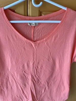 T-Shirt thumbnail 3