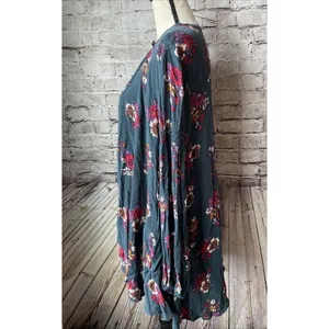 Free People Womens Shirt XS Green Floral Relaxed‎ Tunic Long Sleeve Blouse thumbnail 3