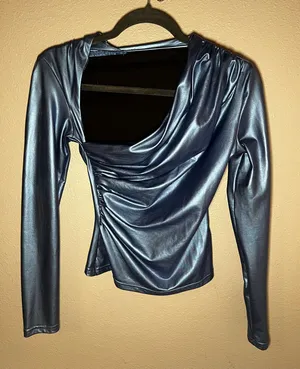 Club top Black thumbnail 1