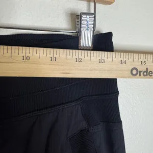Lululemon Women's Dance Studio Pant III Unlined Joggers Black Size 4 thumbnail 4