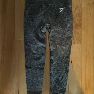 Gray gym shark vital seamless leggings thumbnail 2