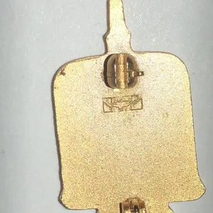 Sigma Delta Pi Coat of Arms Gold Tone Crest Pin thumbnail 5